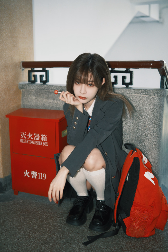 烈火英雄 封面